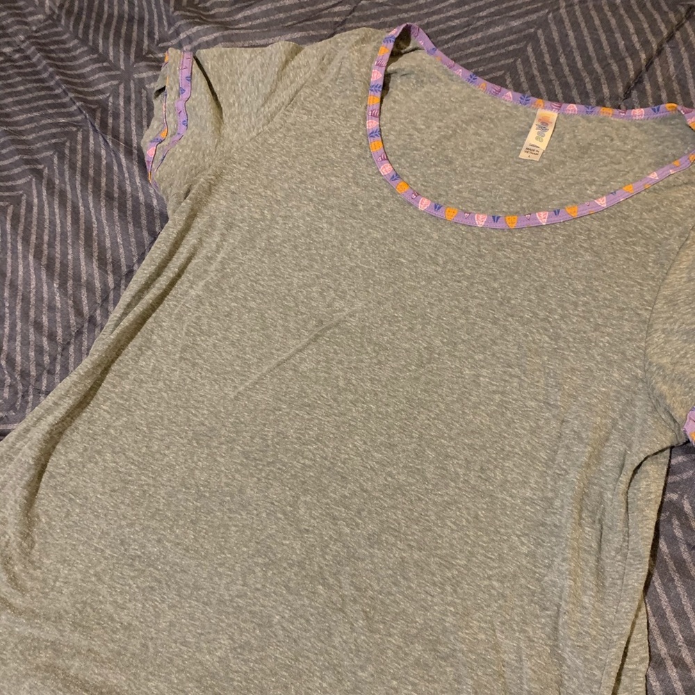 LuLaRoe Classic T